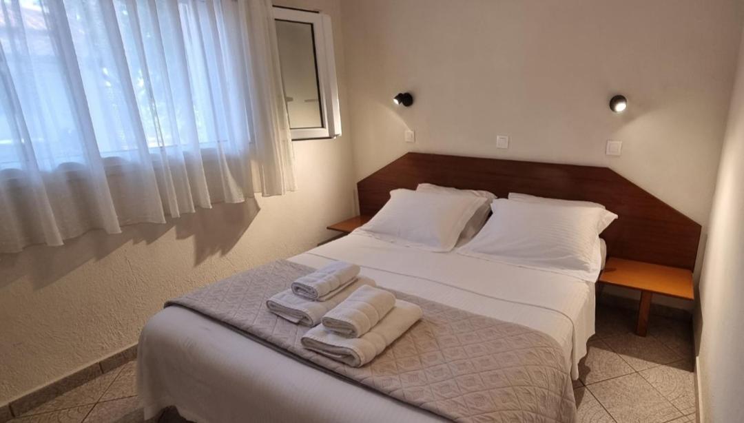 Ammos Kalamitsi Apartment Екстериор снимка