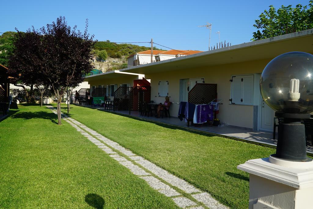 Ammos Kalamitsi Apartment Екстериор снимка